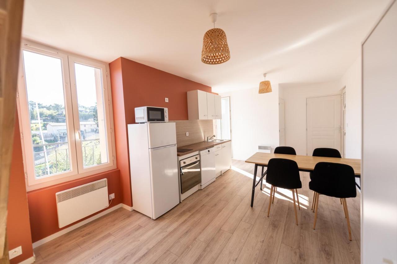 Apartment Kasa Duplex - Climatisation - Balcon - Parking Prive Rive-de-Gier