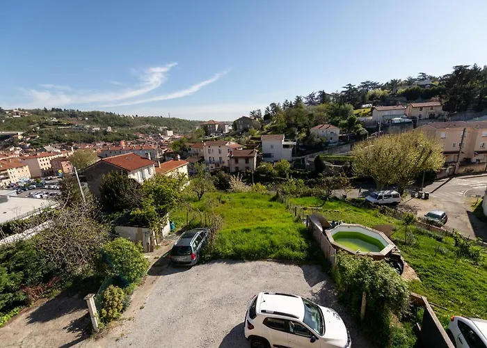 Kasa Duplex - Climatisation - Balcon - Parking Prive