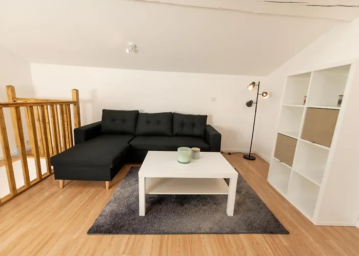Kasa Duplex - Climatisation - Balcon - Parking Prive